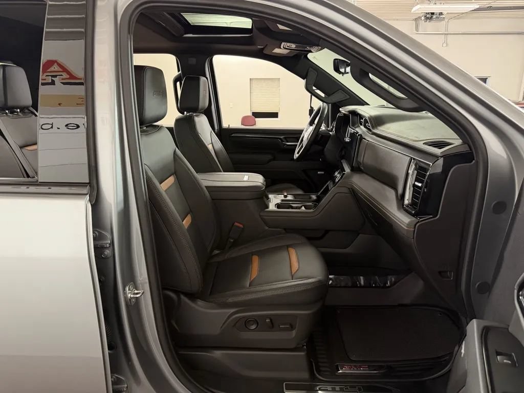 Used 2026 GMC Sierra 3500 AT4 w/ AT4 Premium Plus Package AWD/4WD image 45