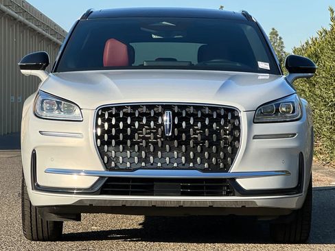 New 2026 Lincoln Corsair Grand Touring image 11