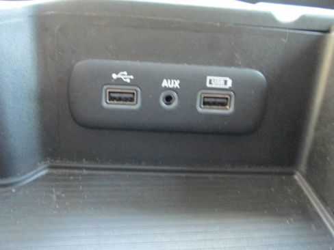 Used 2021 RAM 1500 Tradesman w/ Popular Equipment Group RWD image 13