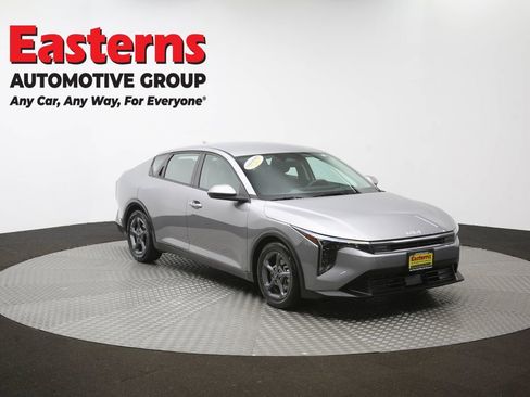 Used 2025 Kia K4 FWD image 48