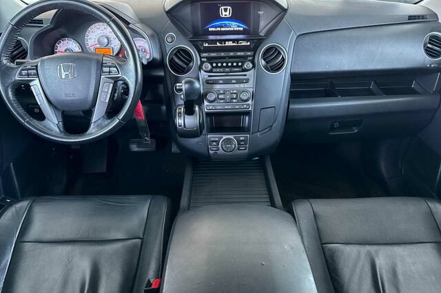 Used 2014 Honda Pilot Touring image 13
