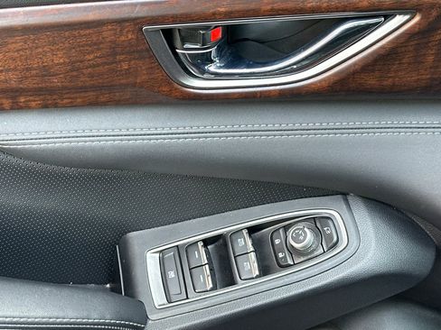 Used 2023 Subaru Ascent Touring image 14