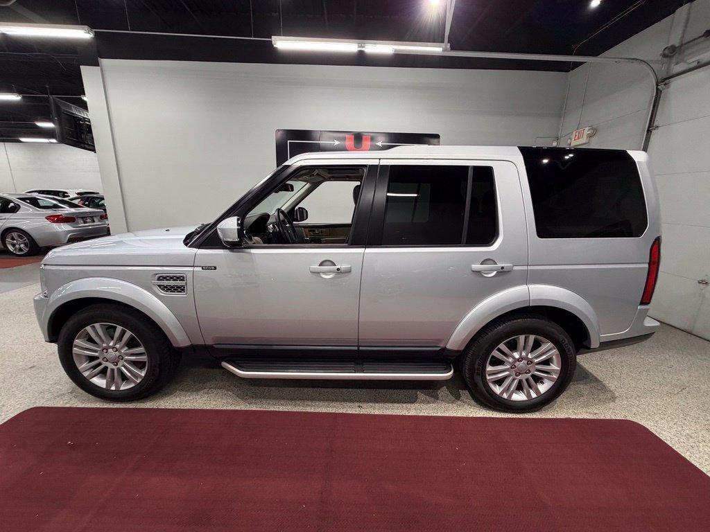 Used 2016 Land Rover LR4 HSE LUX AWD/4WD image 16