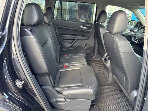 Used 2018 Volkswagen Atlas SE image 13
