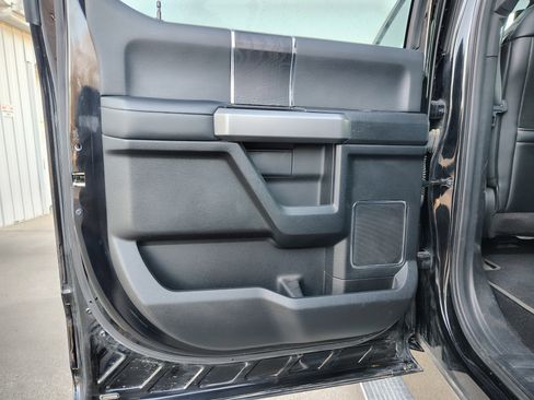 Used 2019 Ford F350 Platinum w/ FX4 Off-Road Package image 12