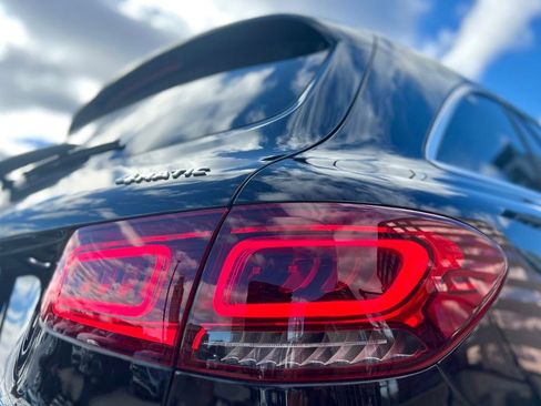 Certified 2022 Mercedes-Benz GLC 300 4MATIC image 21