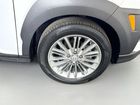 Used 2021 Hyundai Kona SEL w/ Cargo Package FWD image 32
