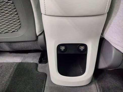 Used 2023 Hyundai Ioniq 5 Limited w/ Cargo Package image 39