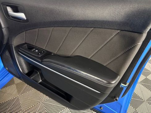 Used 2023 Dodge Charger R/T RWD image 31