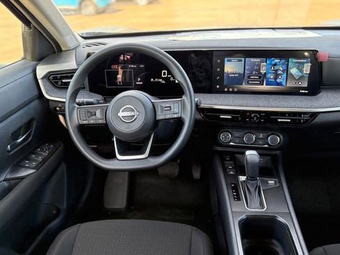 New 2026 Nissan Kicks S image 9