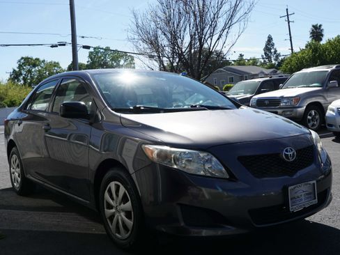 Used 2009 Toyota Corolla SEDAN 4D image 7