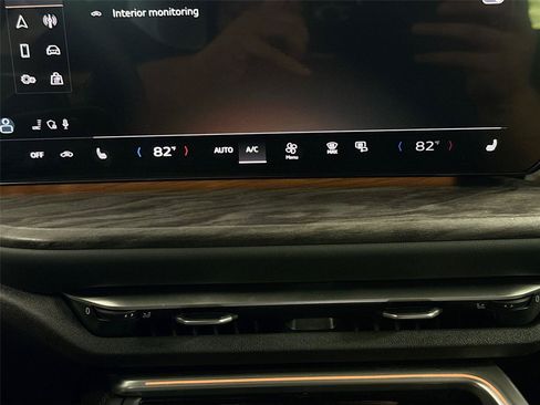 Certified 2025 Audi Q5 Premium w/ Convenience Package AWD/4WD image 16