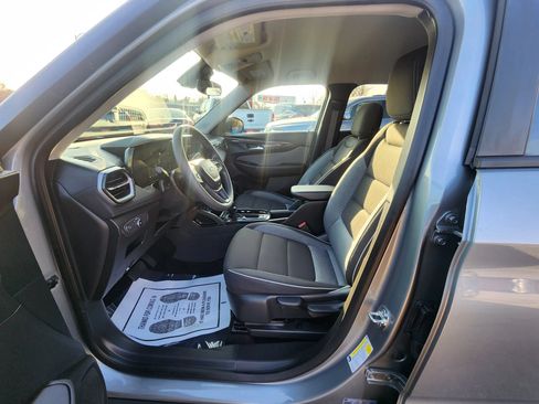 Used 2026 Chevrolet TrailBlazer LS w/ LS Convenience Package AWD/4WD image 19