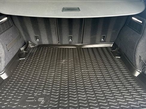 Used 2020 Audi Q5 2.0T Premium w/ Convenience Package image 18