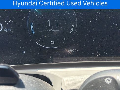 Certified 2025 Hyundai Tucson SEL AWD/4WD image 20