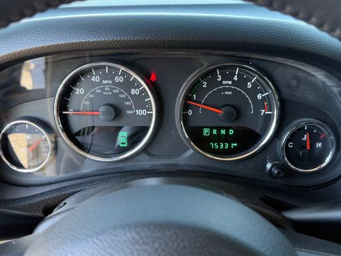 Used 2017 Jeep Wrangler Unlimited Sport w/ Quick Order Package 24S image 16