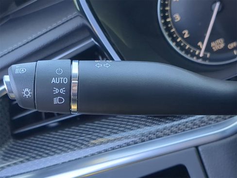 Used 2025 Cadillac XT5 Sportv image 34