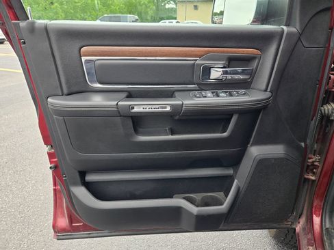 Used 2018 RAM 2500 Laramie AWD/4WD image 12