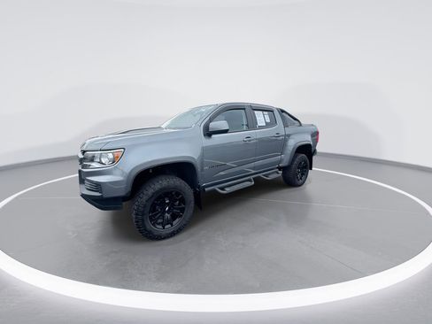 Used 2022 Chevrolet Colorado ZR2 w/ ZR2 Dusk Special Edition image 4