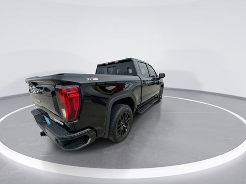 Used 2025 GMC Sierra 1500 Elevation w/ Elevation Premium Package image 8