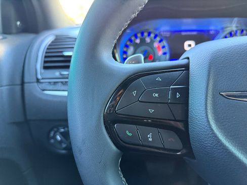 Used 2022 Chrysler 300 S image 16