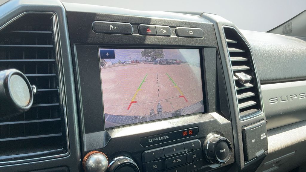 Used 2022 Ford F250 XLT AWD/4WD image 9