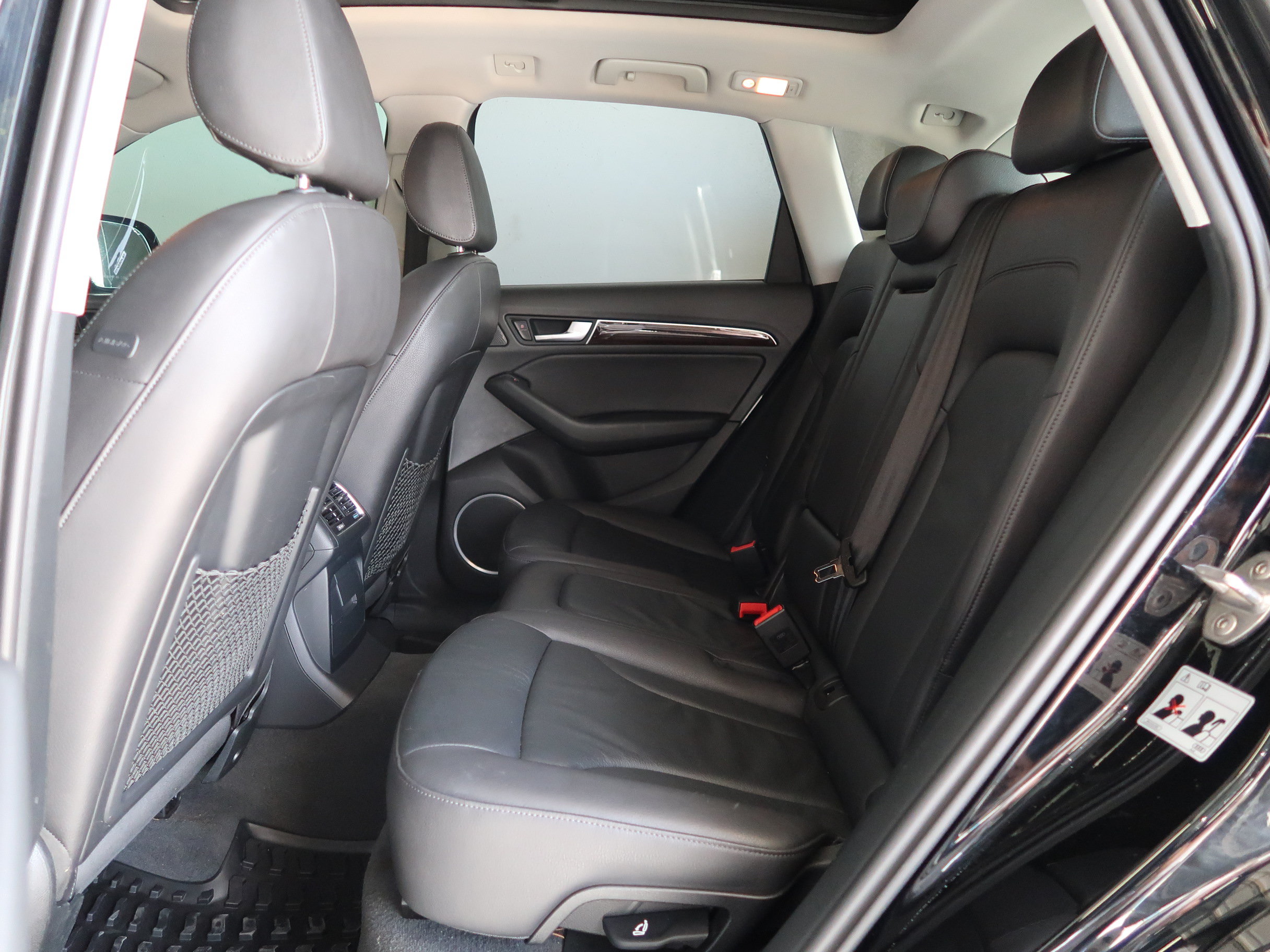 Used 2016 Audi Q5 2.0T Premium Plus w/ Technology Package AWD/4WD image 31