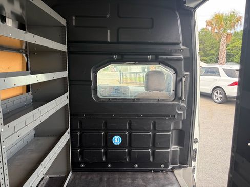 Used 2021 Nissan NV 2500 SV RWD image 54