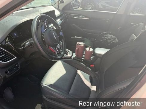 Used 2023 Kia Seltos EX AWD/4WD image 9