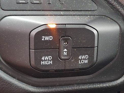 Used 2026 RAM 2500 Big Horn AWD/4WD image 23