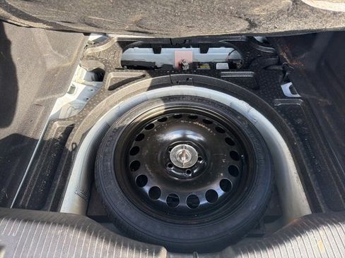 Used 2018 Chevrolet Cruze LT image 38