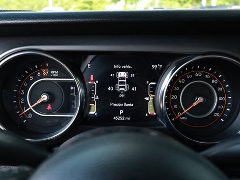 Used 2022 Jeep Wrangler Unlimited Sport AWD/4WD image 12