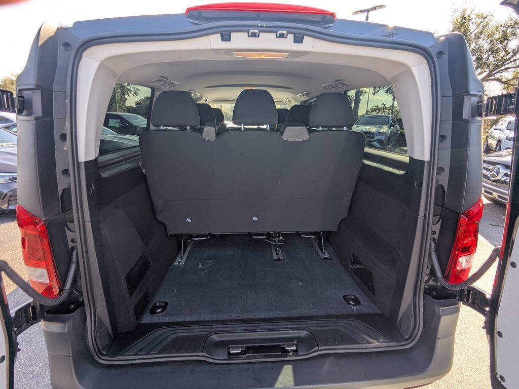 Used 2023 Mercedes-Benz Metris Passenger image 23