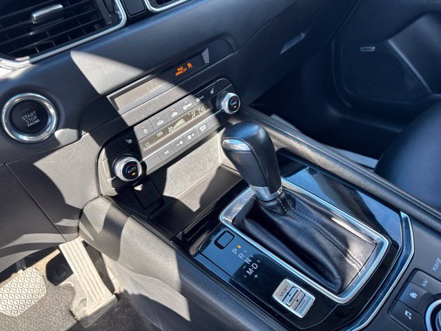 Used 2020 MAZDA CX-5 Touring AWD/4WD image 19