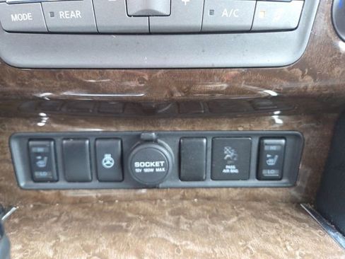 Used 2017 INFINITI QX80 4WD w/ Driver Assistance Package image 28