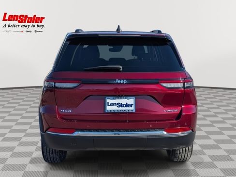 Used 2023 Jeep Grand Cherokee Laredo X image 4