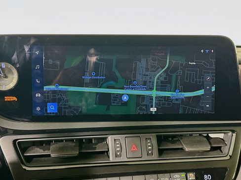 Used 2024 Lexus ES 300h Ultra Luxury w/ Accessory Package (Z1) FWD image 22