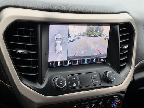 Used 2020 GMC Acadia Denali w/ Technology Package image 34