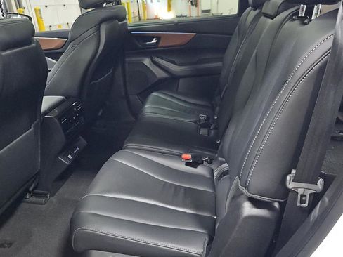 Used 2022 Acura MDX SH-AWD w/ Technology Package image 17