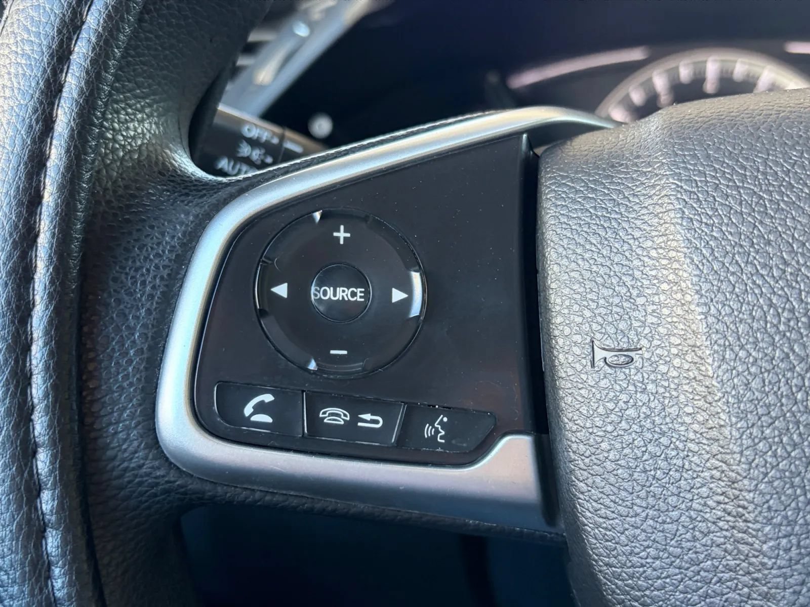 Used 2018 Honda Civic LX image 28