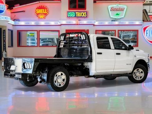 Used 2022 RAM 3500 Tradesman image 3