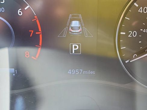 Used 2024 Nissan Kicks SV FWD image 15