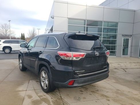 Used 2016 Toyota Highlander Limited image 5