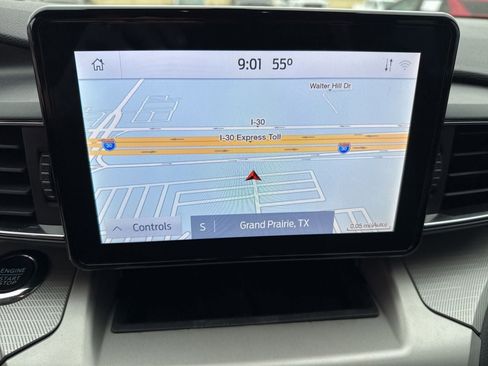 Used 2023 Ford Explorer XLT w/ Equipment Group 202A image 25