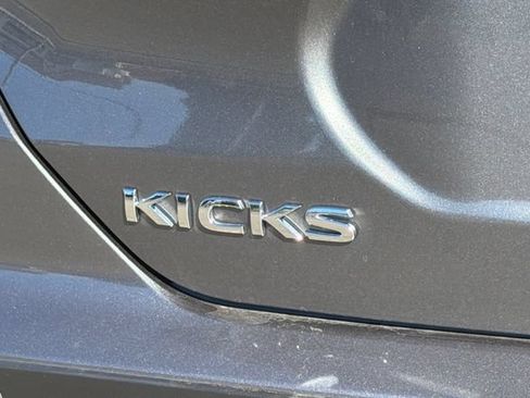 Certified 2025 Nissan Kicks Play S FWD image 32