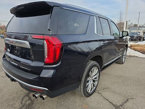 Used 2021 GMC Yukon Denali w/ Denali Premium Package image 7