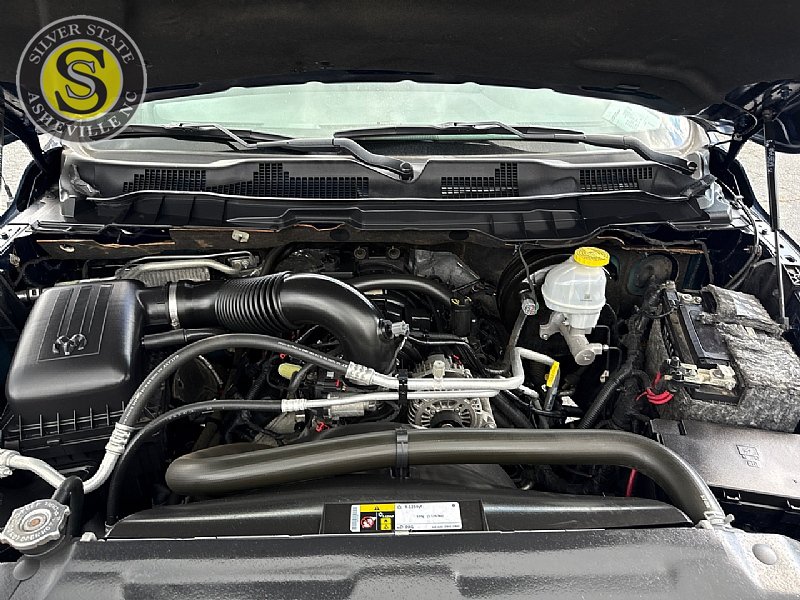 Used 2020 RAM 1500 Classic SLT AWD/4WD image 25