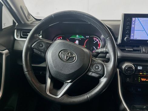 Used 2019 Toyota RAV4 Limited w/ Cold Weather Package image 18