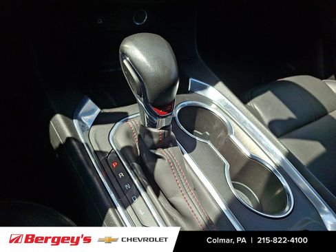 Used 2022 Chevrolet Traverse RS AWD/4WD image 19