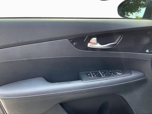 Used 2022 Kia Forte GT-Line w/ GT-Line Premium Package FWD image 22
